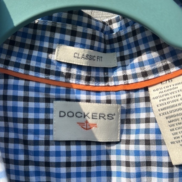 MEN’S Dockers Button Down size Large - Picture 3 of 9